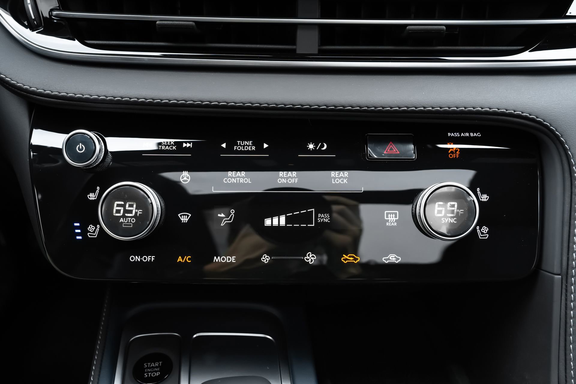 New 2026 INFINITI QX60 Sport w/ Dark Cargo Package image 14