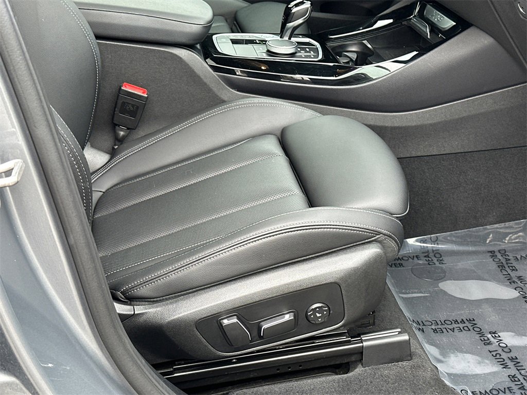 Used 2024 BMW X3 xDrive30i image 13