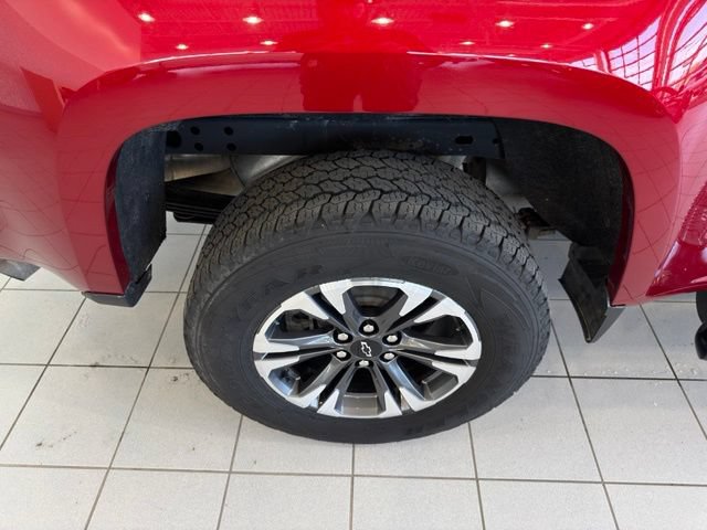 Used 2021 Chevrolet Colorado Z71 AWD/4WD image 39