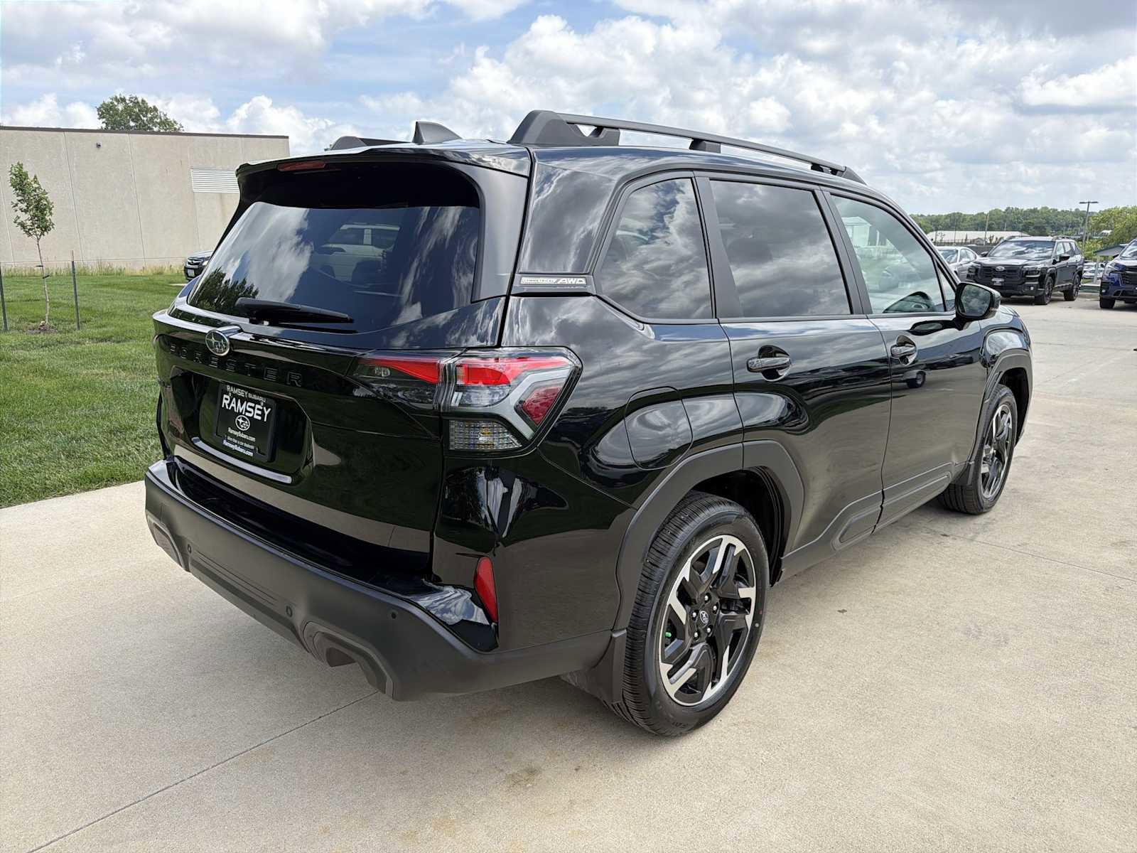 Used 2026 Subaru Forester Limited AWD/4WD image 6