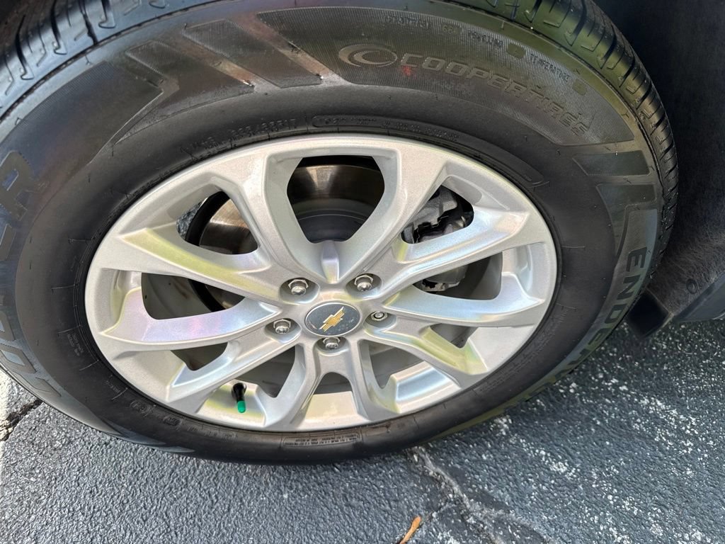Certified 2020 Chevrolet Equinox LT FWD image 11