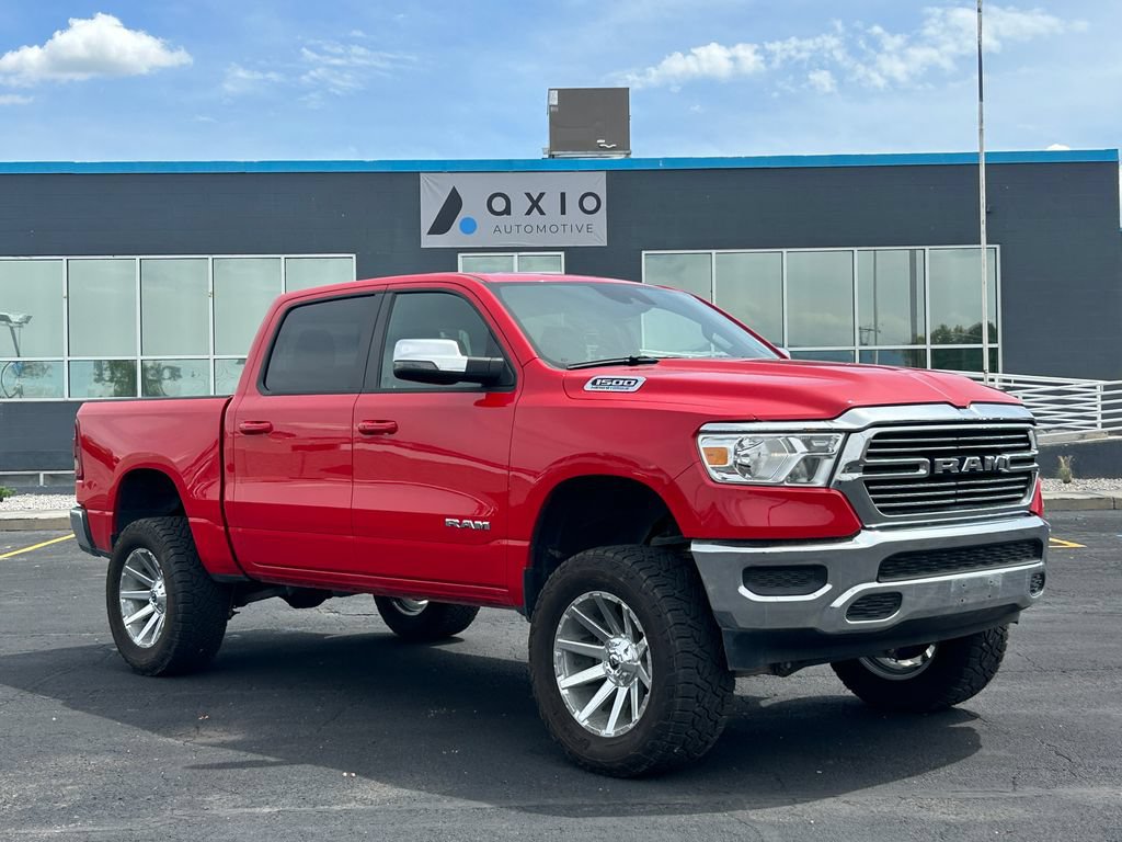 Used 2024 RAM 1500 Laramie AWD/4WD image 1