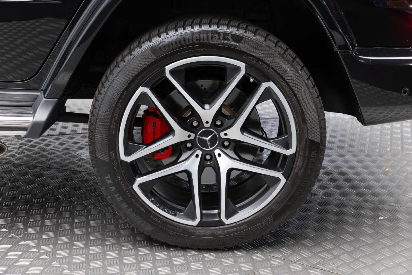 Used 2019 Mercedes-Benz G 63 AMG 4MATIC w/ Seat Comfort Package image 52
