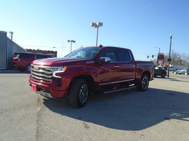 Certified 2023 Chevrolet Silverado 1500 High Country w/ Z71 Off-Road Package AWD/4WD image 3