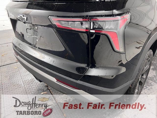 New 2026 Chevrolet Equinox LT w/ Convenience Package II FWD image 14