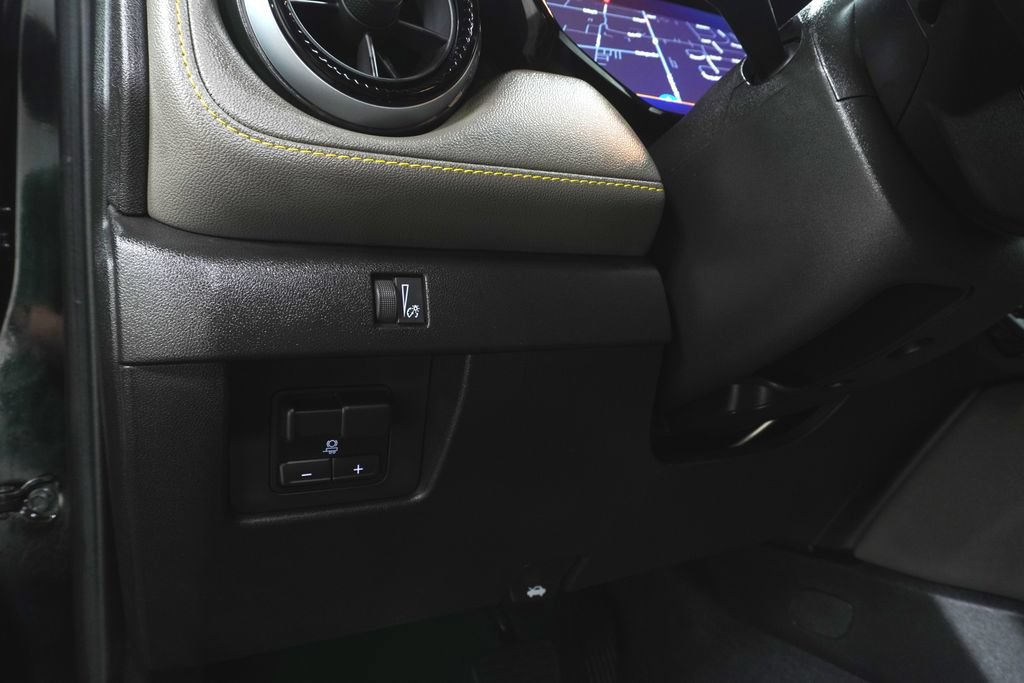 Used 2026 Chevrolet Colorado ZR2 AWD/4WD image 24