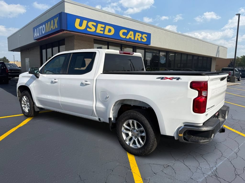 Used 2024 Chevrolet Silverado 1500 LT AWD/4WD image 7