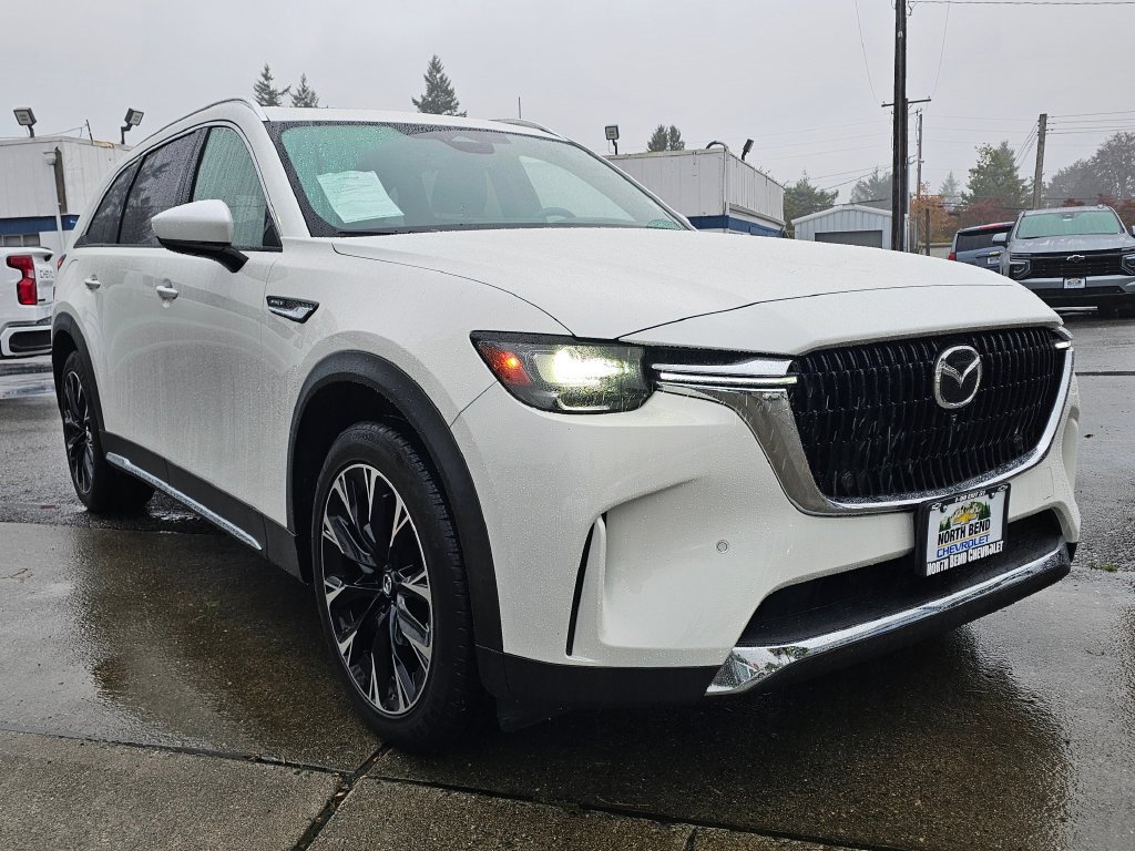 Used 2024 MAZDA CX-90 Plug-In Hybrid w/ Premium Plus AWD/4WD image 3