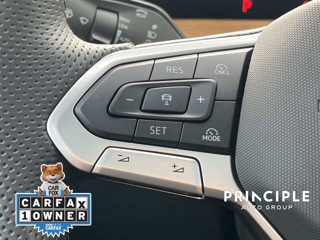 Used 2025 Volkswagen Tiguan SEL R-Line AWD/4WD image 19