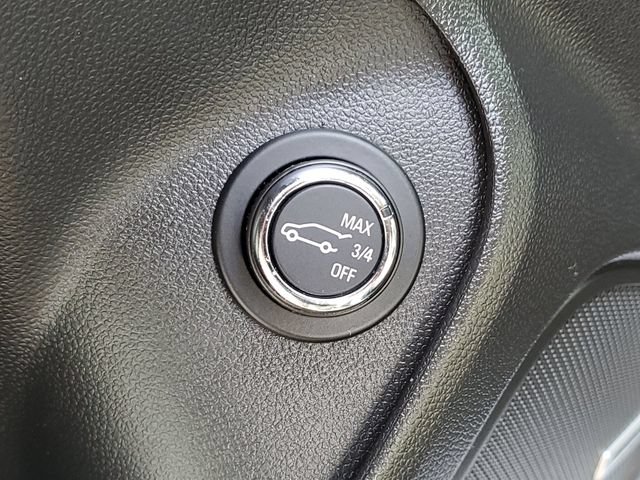 Used 2024 Buick Encore GX Avenir w/ Avenir Convenience Package AWD/4WD image 27