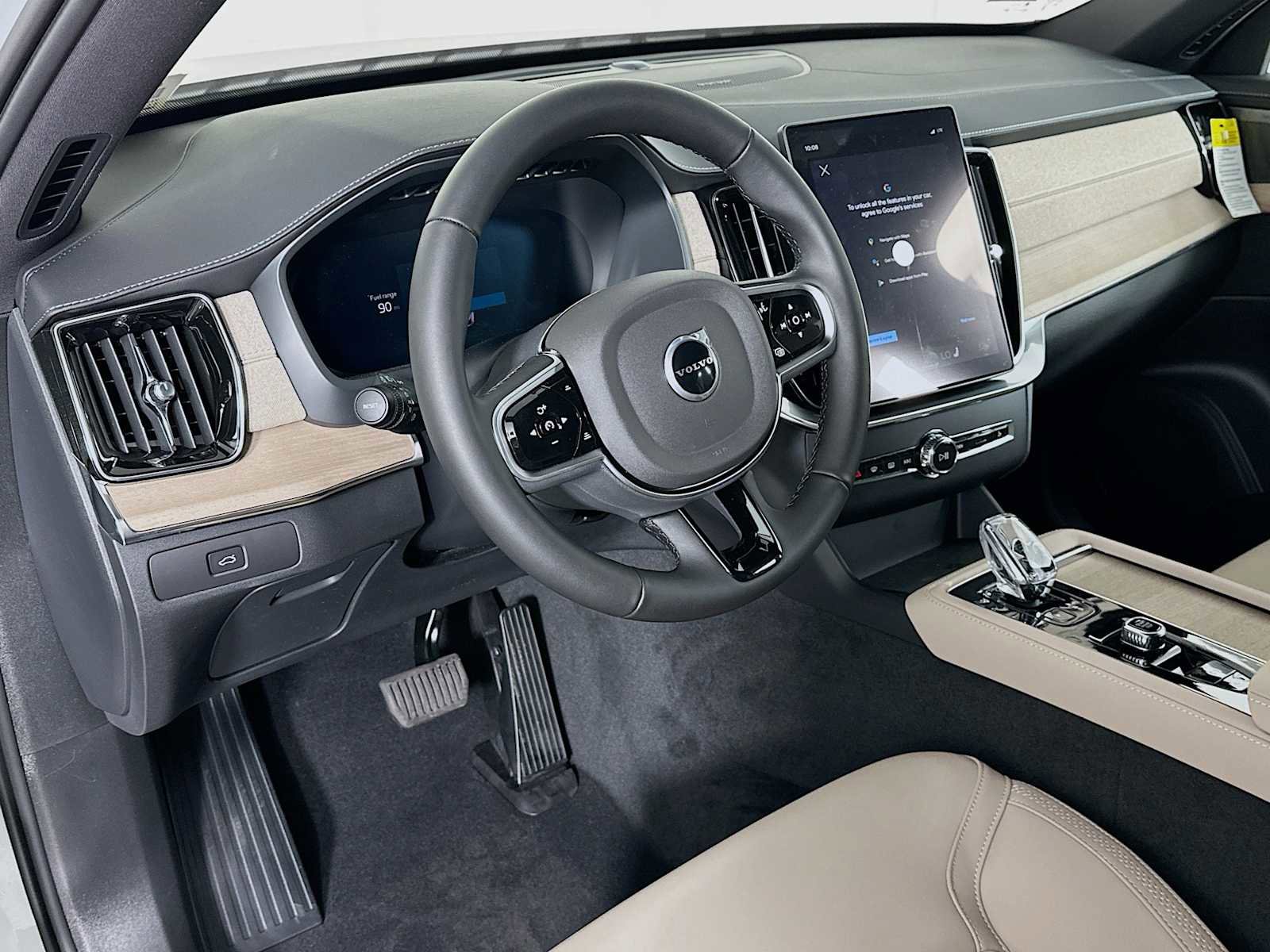 New 2026 Volvo XC90 B5 Plus image 9