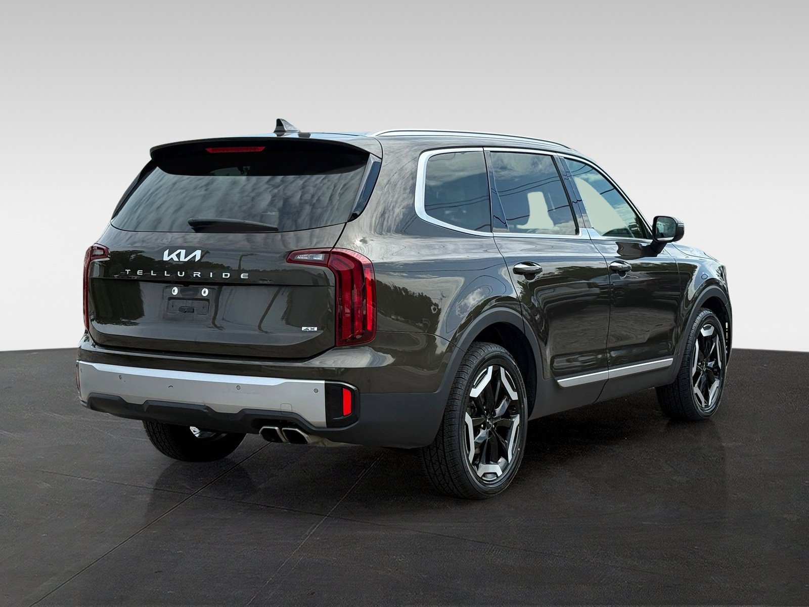 Used 2023 Kia Telluride S AWD/4WD image 5