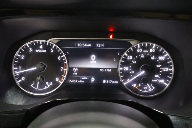 Used 2024 Nissan Pathfinder SV image 21