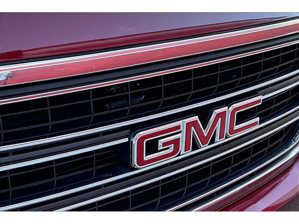Used 2017 GMC Yukon SLT w/ HD Trailering Package AWD/4WD image 32