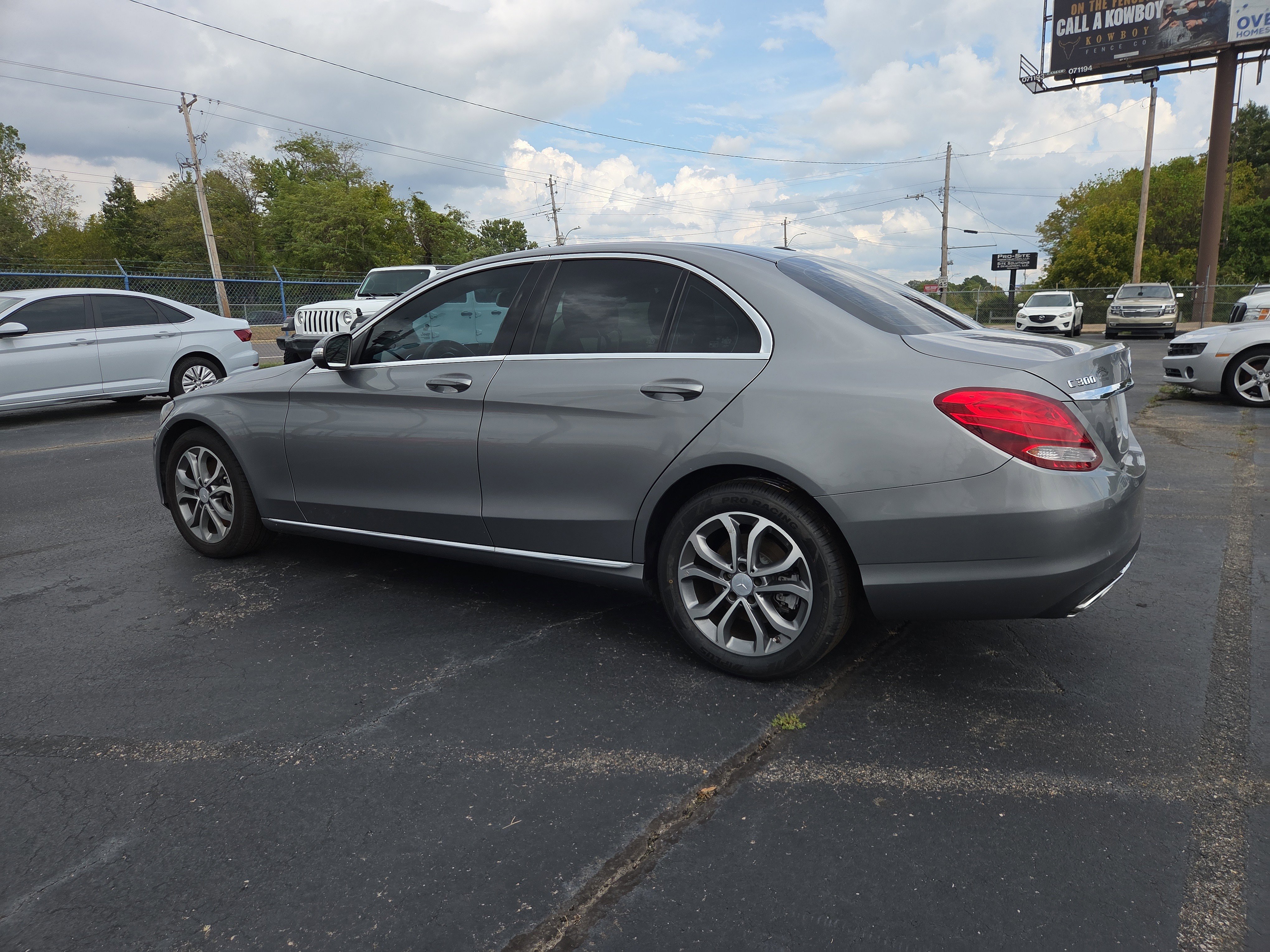 Used 2015 Mercedes-Benz C 300 Sedan image 3