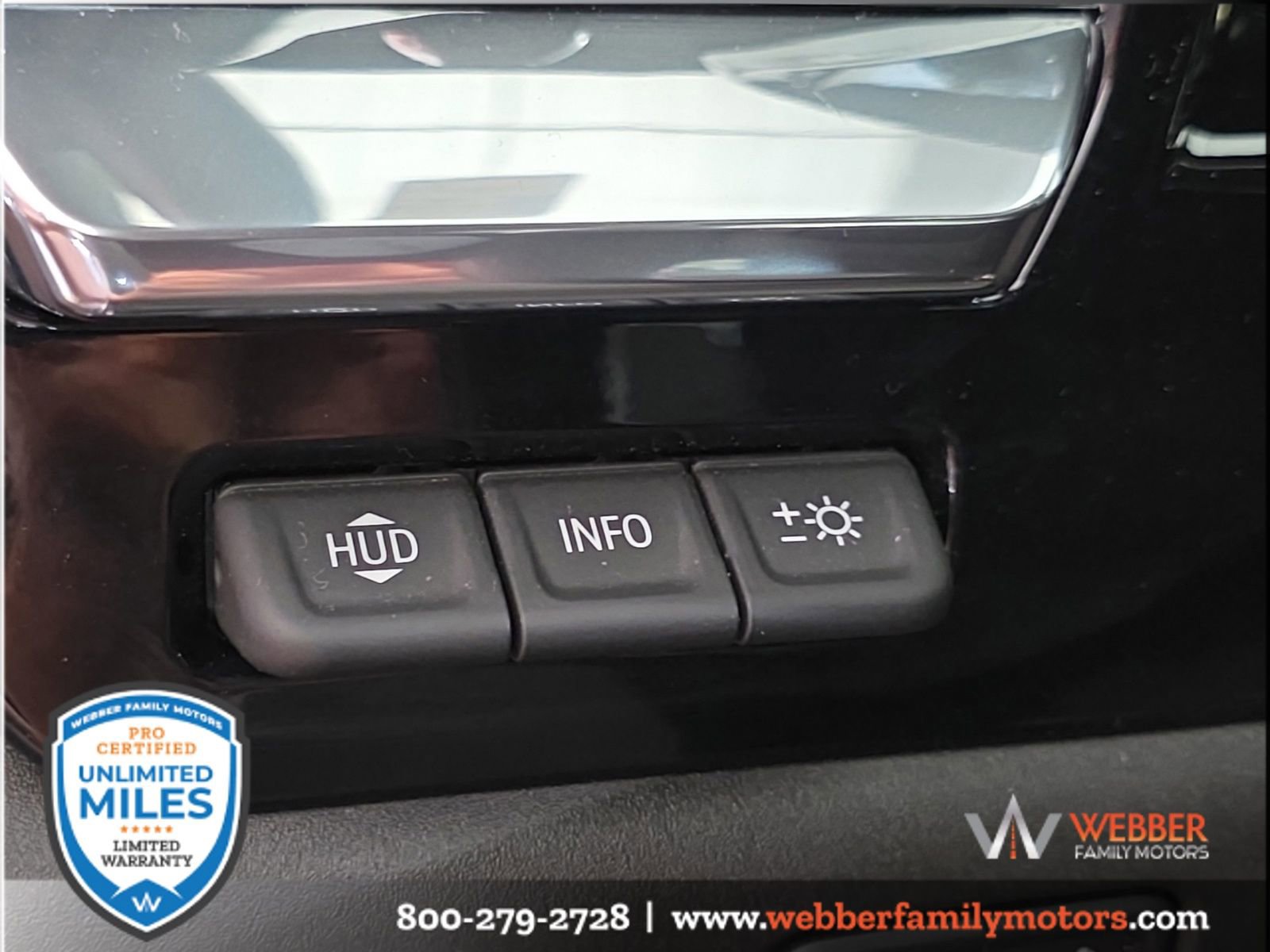 Used 2024 Chevrolet Silverado 3500 High Country w/ High Country Premium Package AWD/4WD image 25