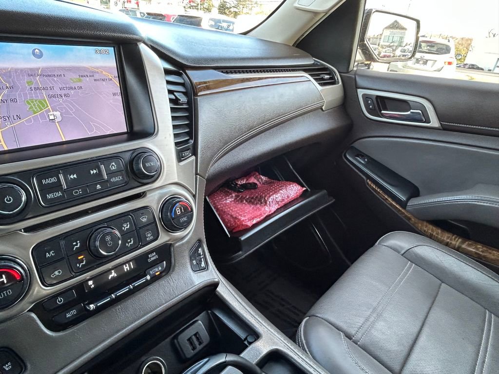 Used 2015 GMC Yukon Denali w/ Premium Package image 39