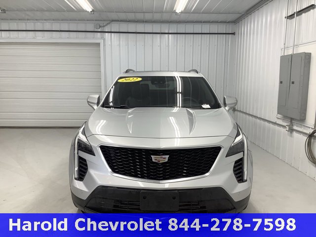 Used 2022 Cadillac XT4 Sport image 2