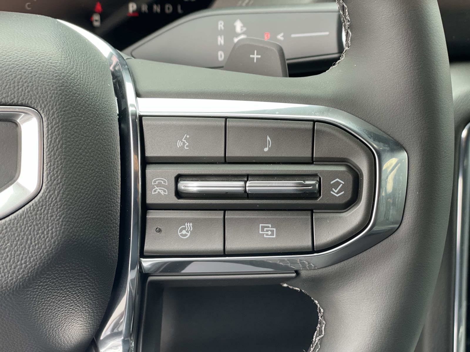 New 2026 GMC Yukon Denali AWD/4WD image 12