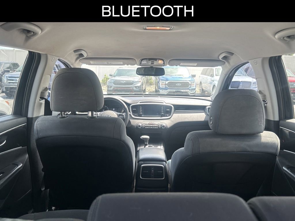 Used 2019 Kia Sorento L FWD image 9