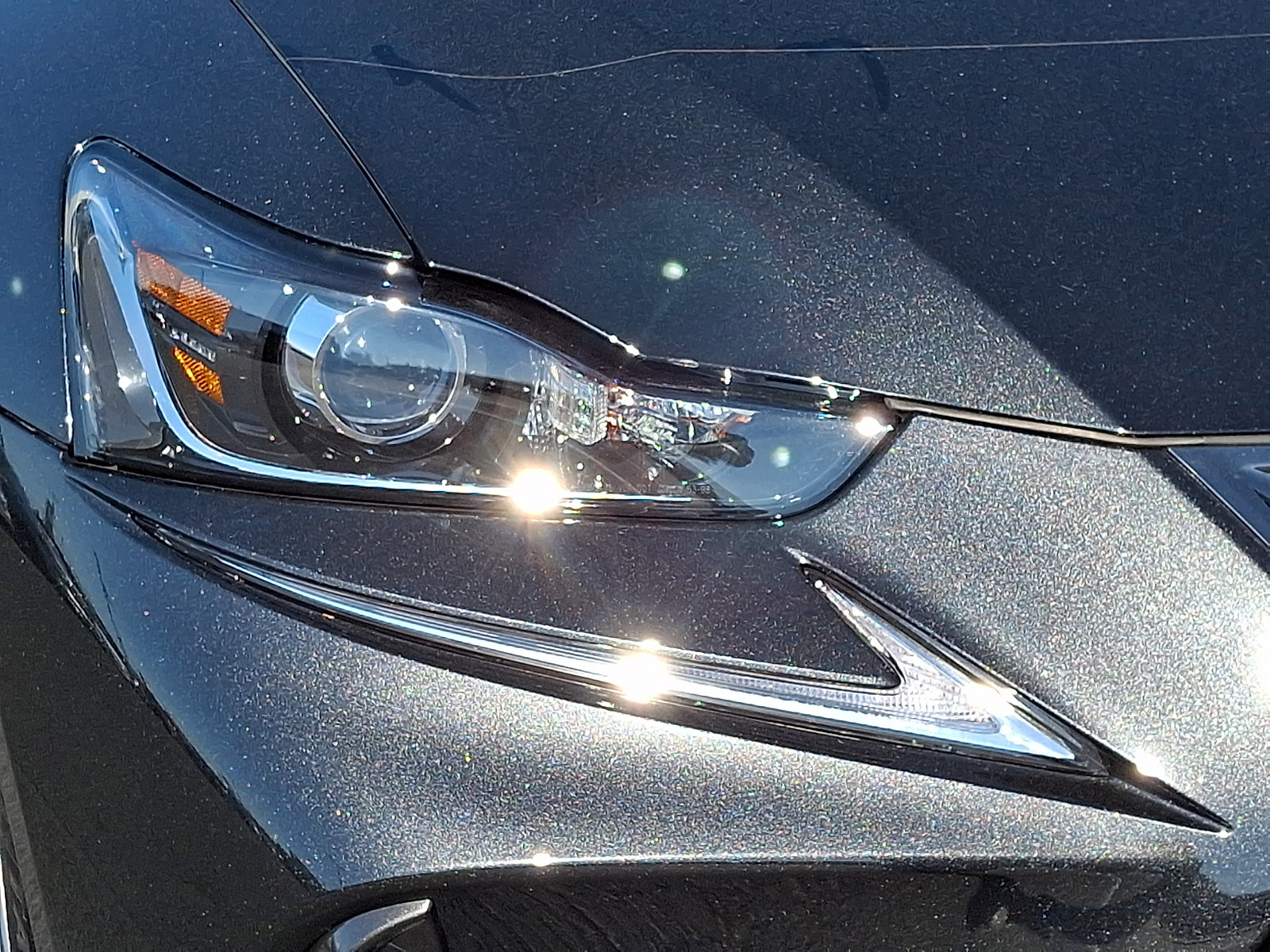 Used 2019 Lexus IS 300 F Sport w/ F Sport Package AWD/4WD image 9