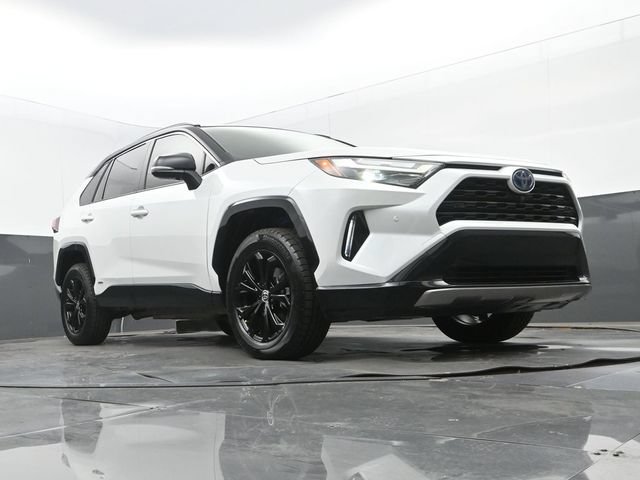 Used 2024 Toyota RAV4 XSE w/ Advanced Technology Package AWD/4WD image 25