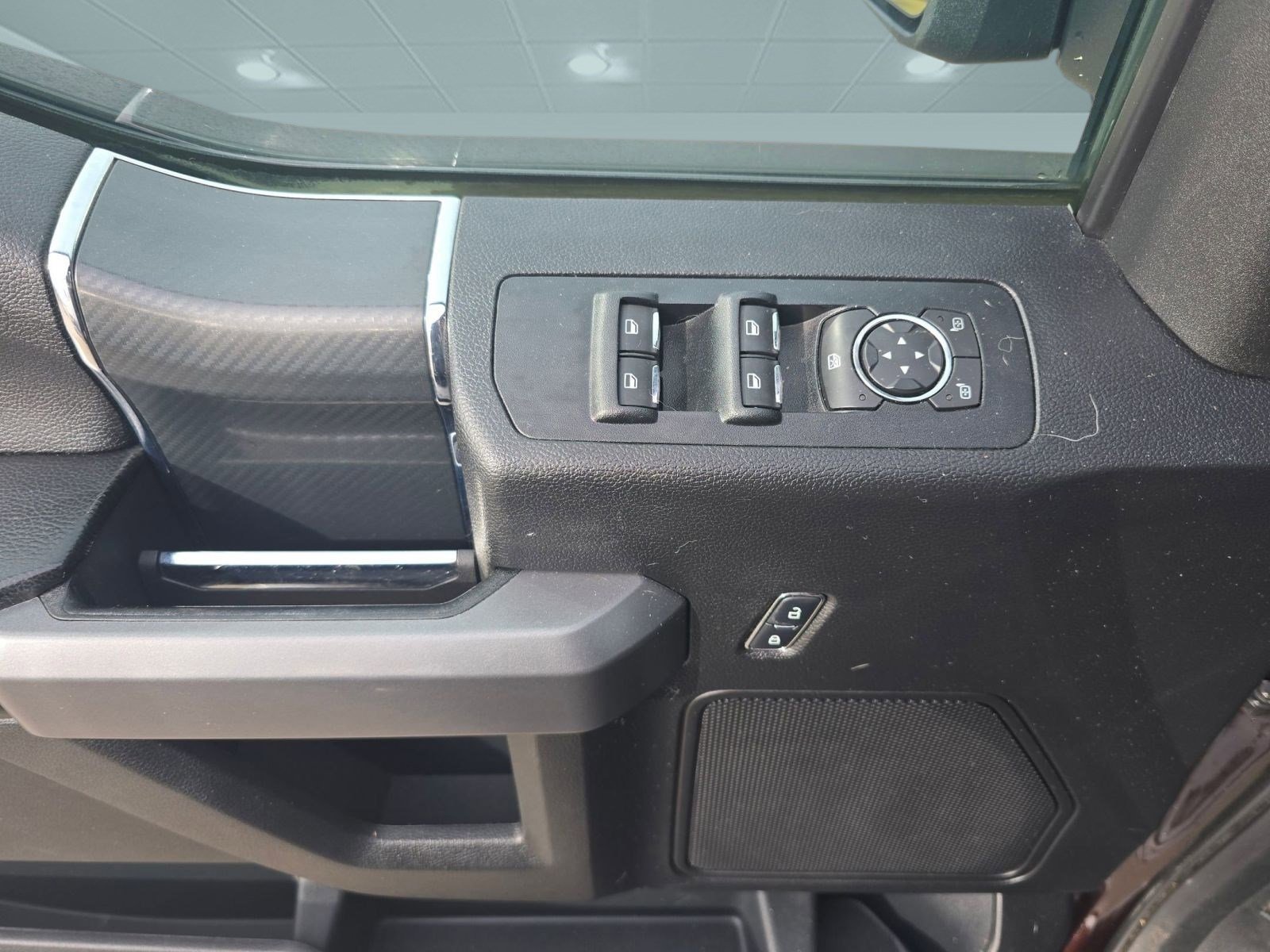 Used 2018 Ford F150 XLT w/ Equipment Group 302A Luxury image 21