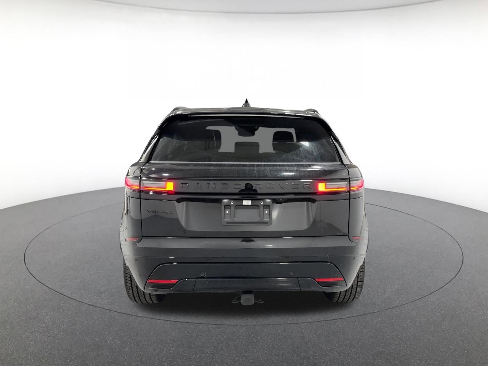 New 2026 Land Rover Range Rover Velar Dynamic SE image 4