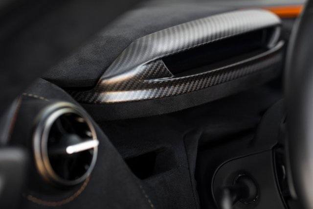 Used 2019 McLaren 720S Performance image 23