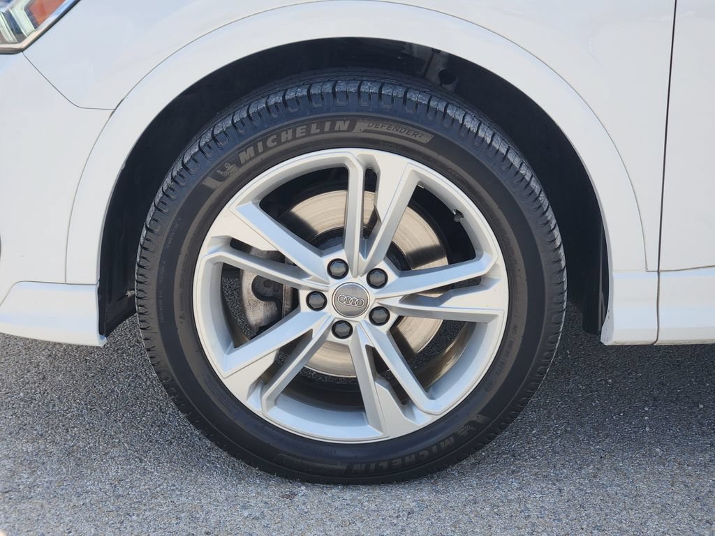 Used 2020 Audi Q3 2.0T Premium Plus AWD/4WD image 10