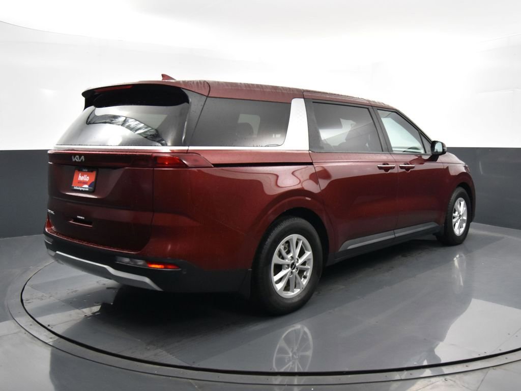 Used 2024 Kia Carnival LX image 37