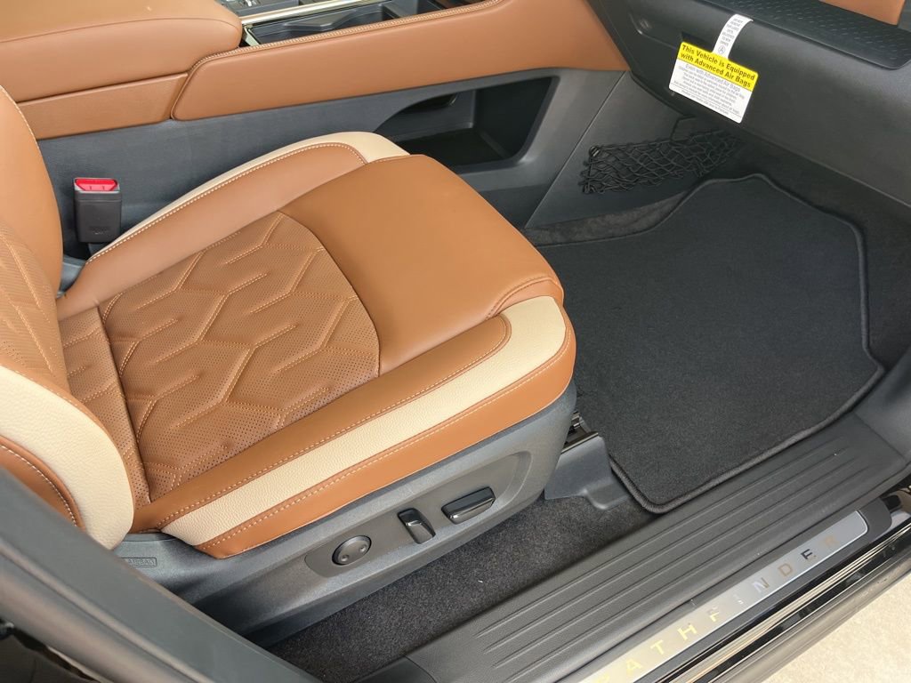 New 2026 Nissan Pathfinder Platinum w/ Cargo Package FWD image 23