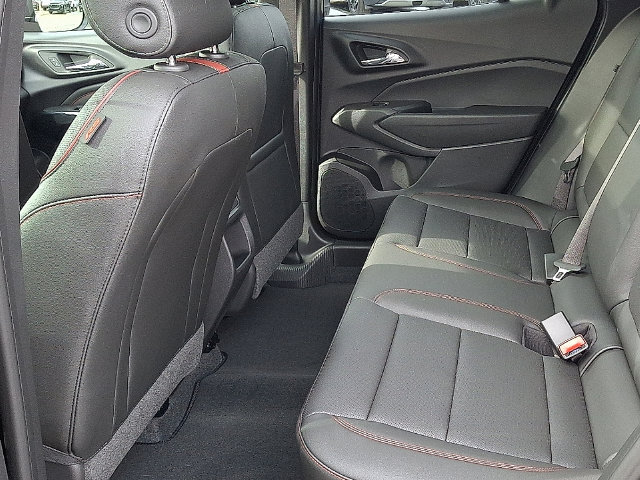 New 2026 Chevrolet Trax RS w/ Sunroof Package FWD image 6