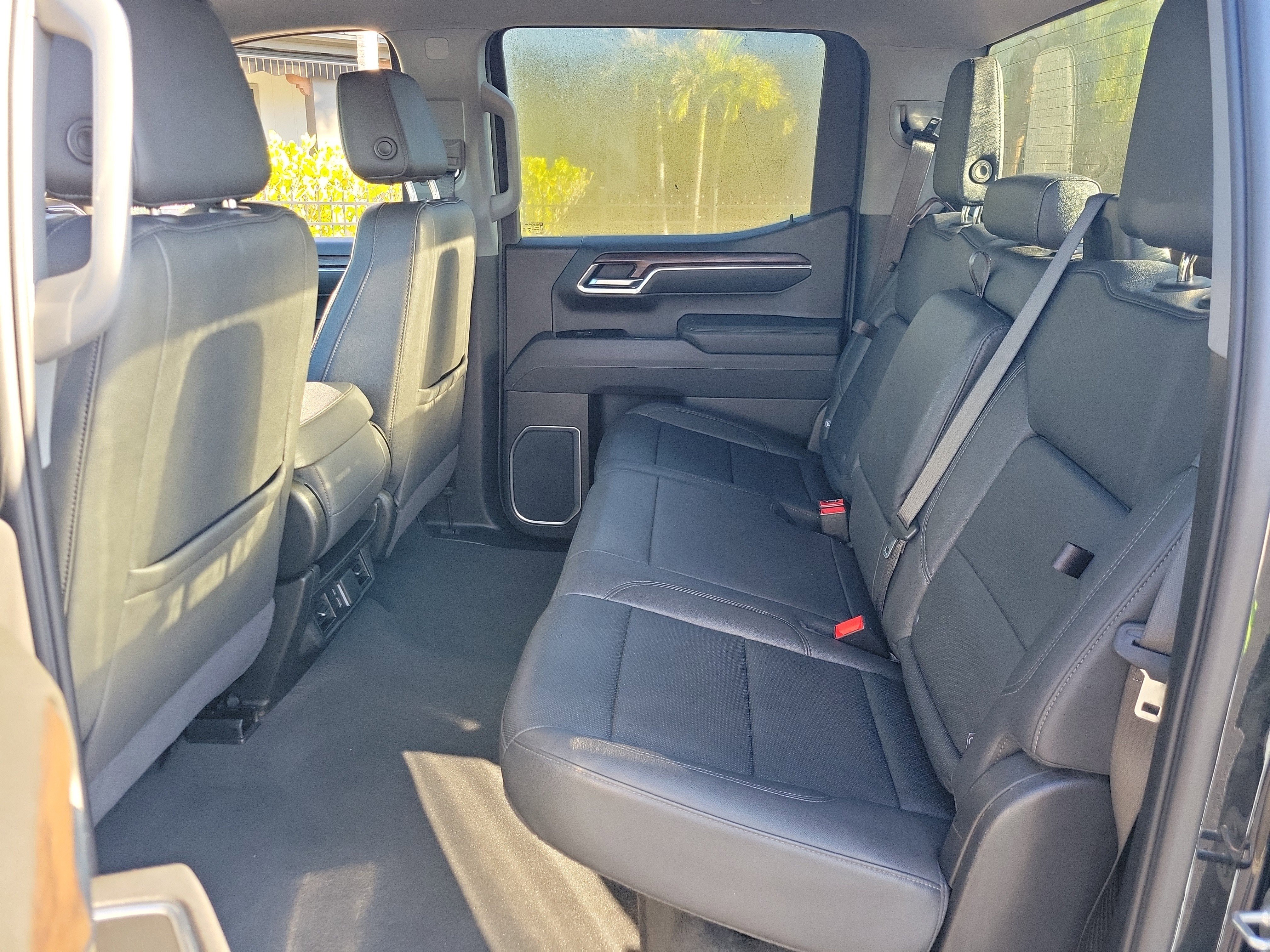 Used 2025 GMC Sierra 1500 SLT RWD image 19