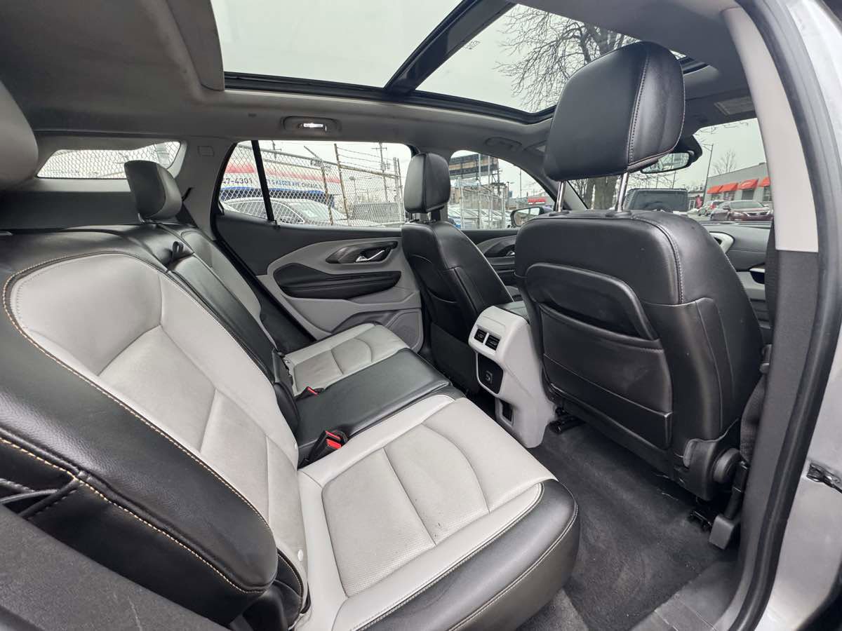 Used 2019 GMC Terrain SLT w/ Preferred Package image 26