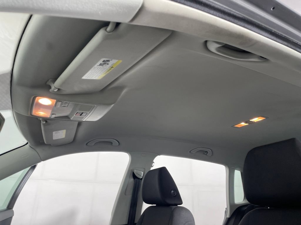 Used 2015 Volkswagen Tiguan S AWD/4WD image 18