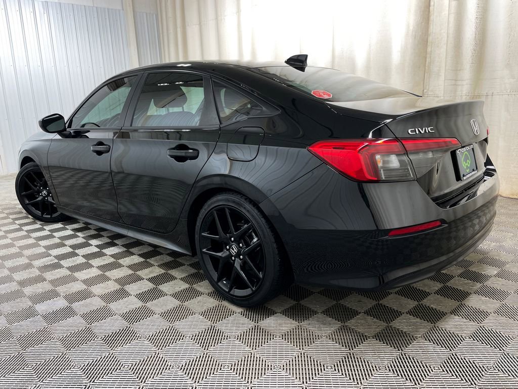 Used 2023 Honda Civic Sport image 14