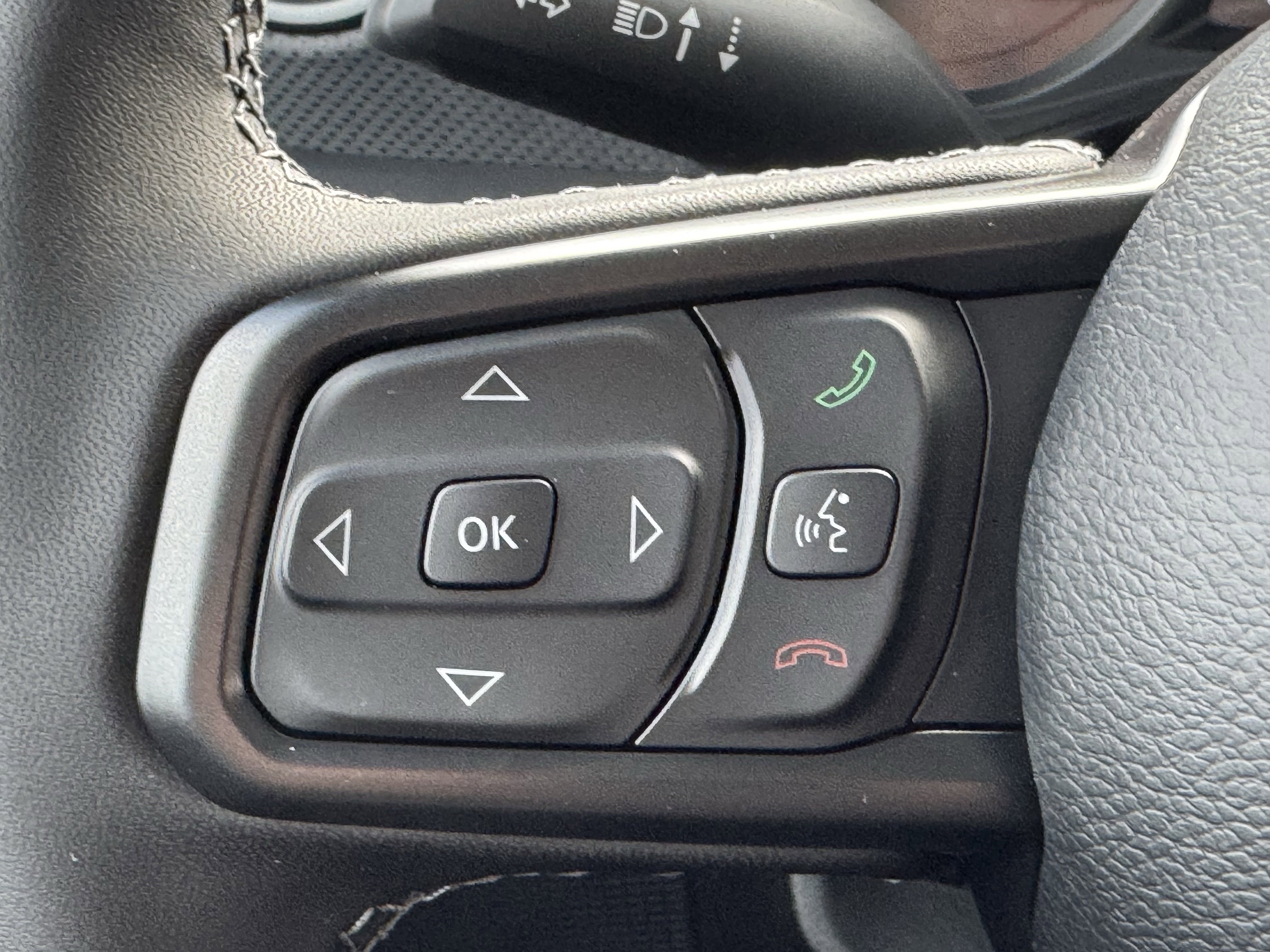 New 2026 Jeep Wrangler Unlimited Rubicon w/ Xtreme 35 Tire Package image 16