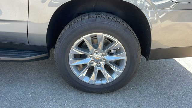 New 2026 Chevrolet Suburban Premier w/ Sun And Tow Package image 33