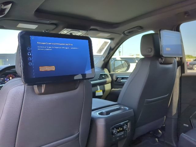 New 2025 Chevrolet Suburban RST w/ Advanced Technology Package RWD image 11