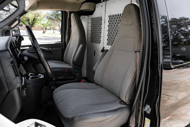 Used 2021 Chevrolet Express 2500 w/ Driver Convenience Package image 30