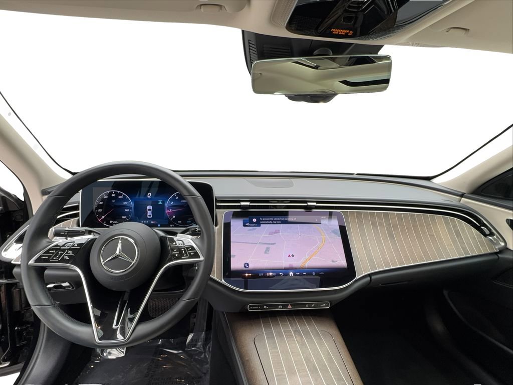 Used 2025 Mercedes-Benz E 350 Sedan image 16