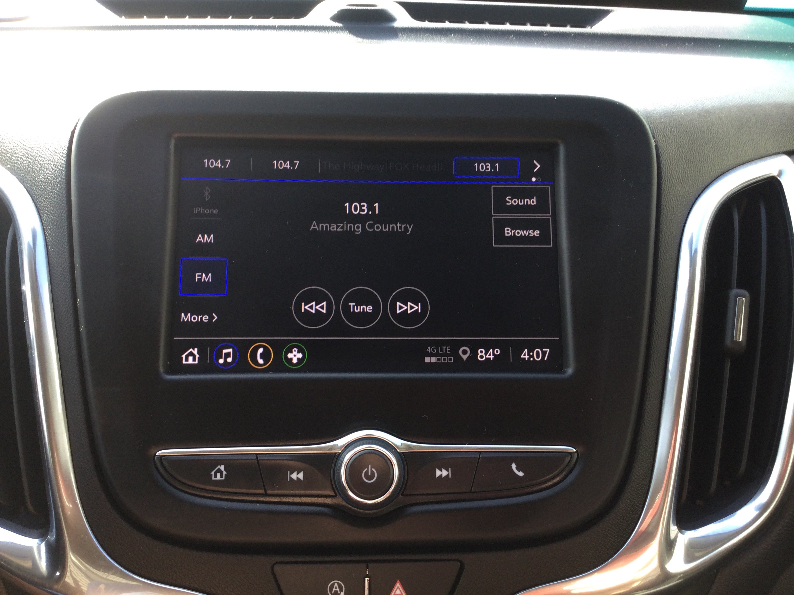Used 2024 Chevrolet Equinox LT AWD/4WD image 12