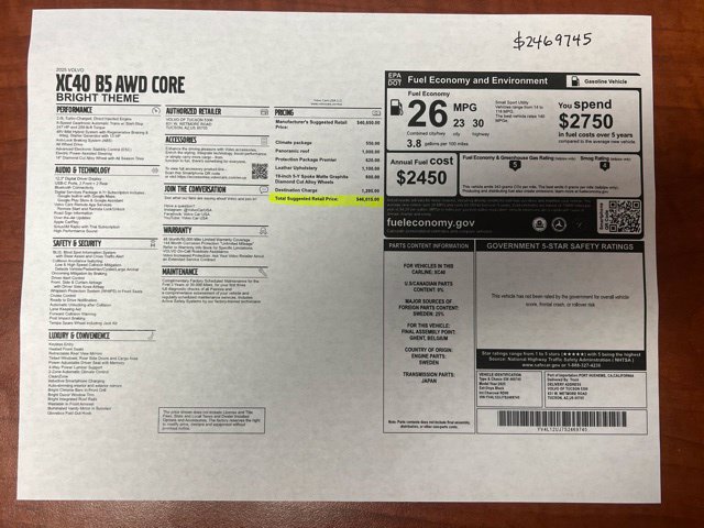 Certified 2025 Volvo XC40 B5 Core w/ Protection Package Premier AWD/4WD image 1