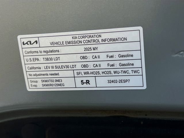 Certified 2025 Kia Seltos S FWD image 33