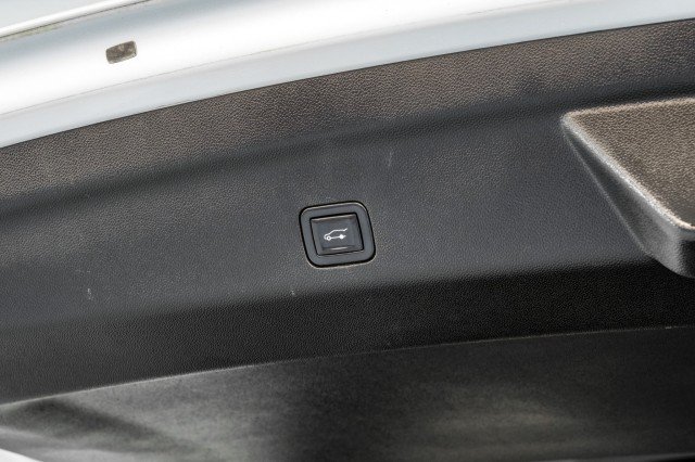 Used 2021 Chevrolet Suburban High Country AWD/4WD image 62