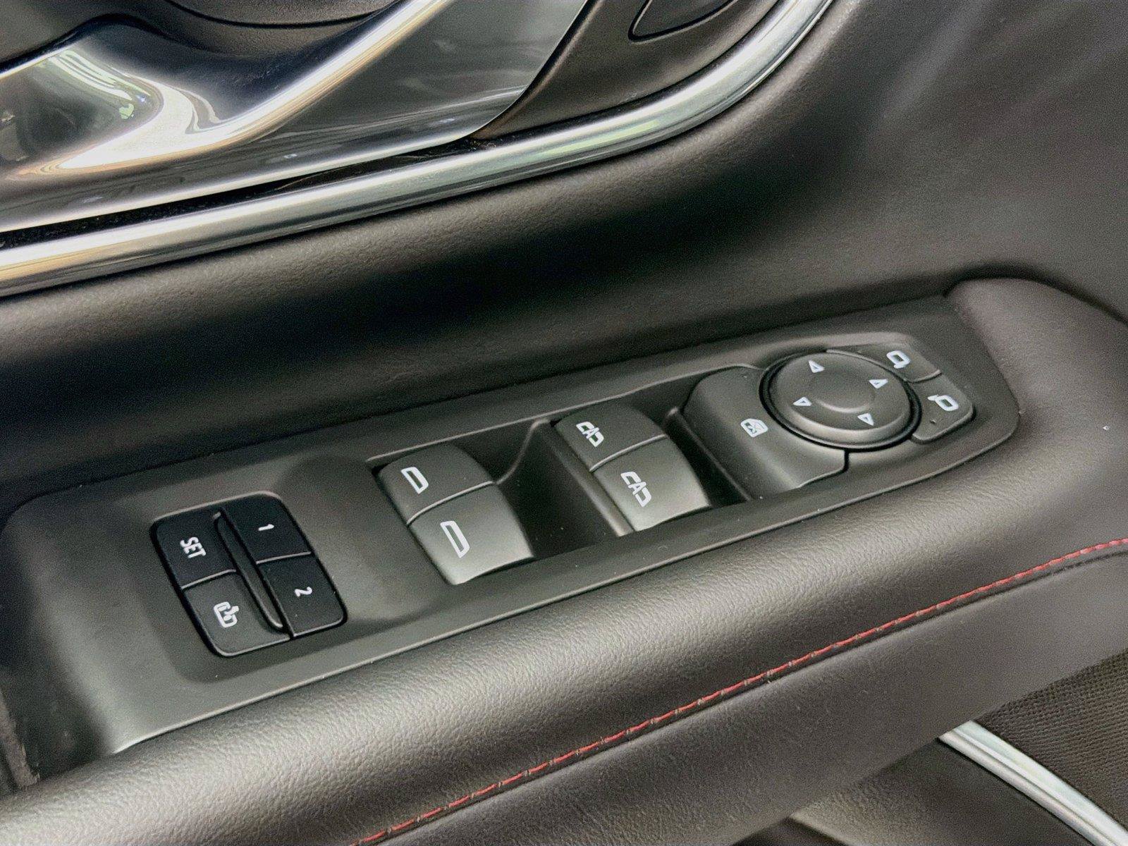 Used 2021 Chevrolet Tahoe RST AWD/4WD image 17