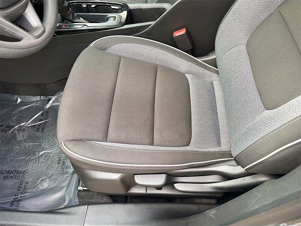 Used 2025 Chevrolet TrailBlazer LS w/ LS Convenience Package image 18