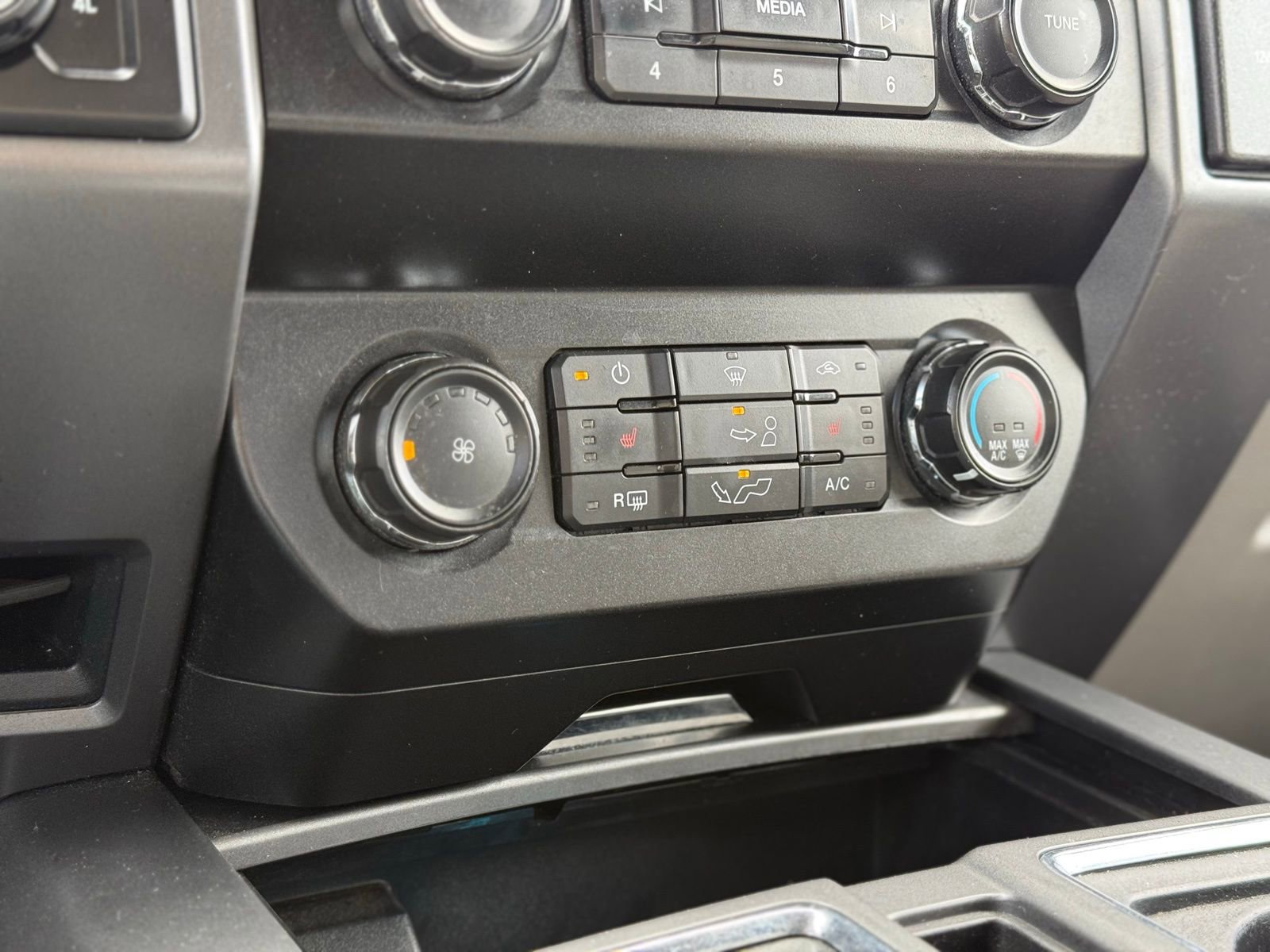 Used 2020 Ford F150 XLT w/ Equipment Group 302A Luxury image 25