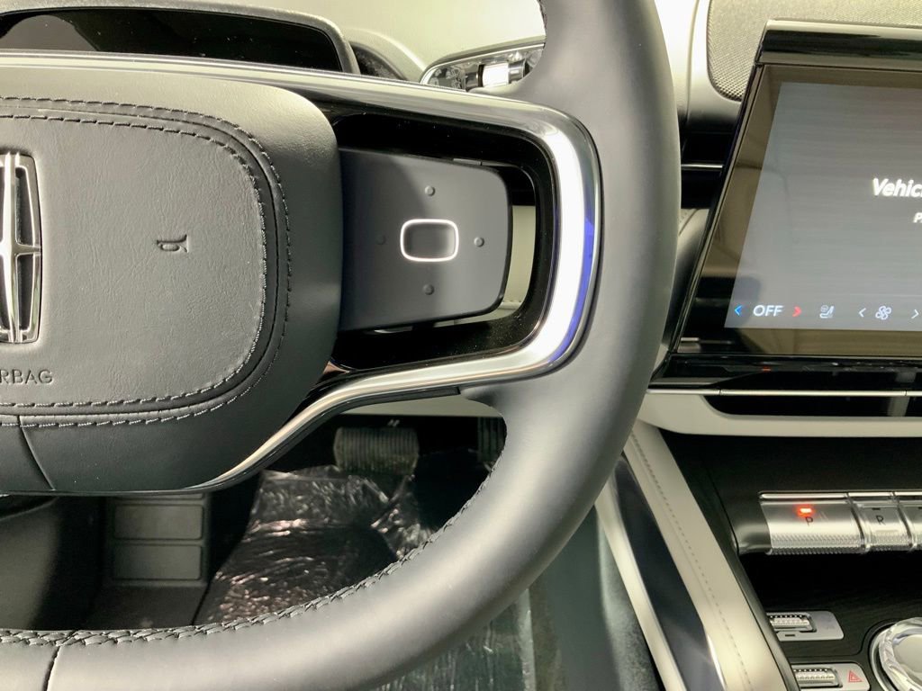 New 2026 Lincoln Nautilus Reserve image 24